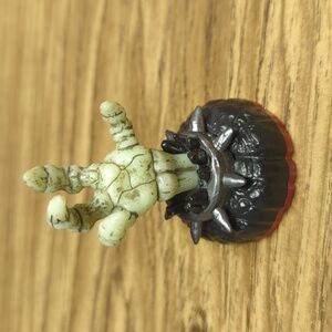 Skylander Hand of Fate video game figurine